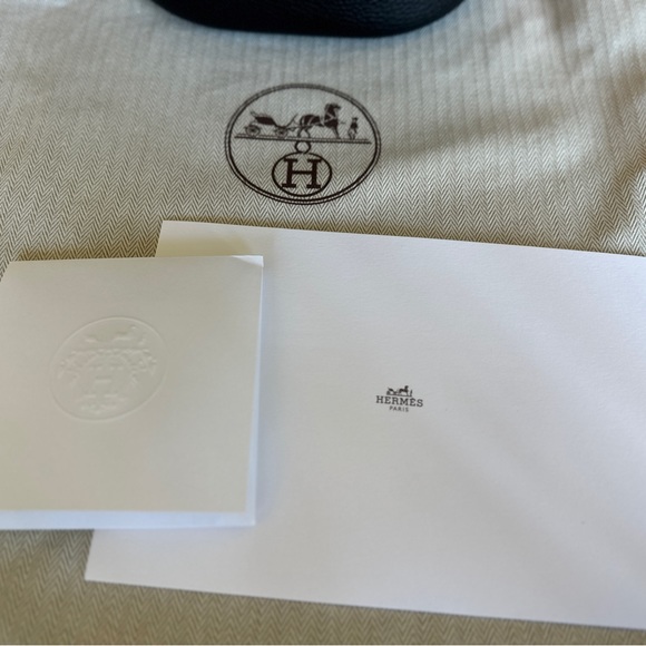 NEW 2023 Authentic Hermes In the Loop 18 Black Taurillon Leather PHW Picotin - Picture 10 of 10